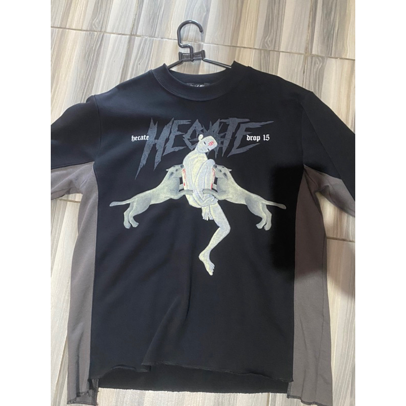Hecates Drop 15 tee