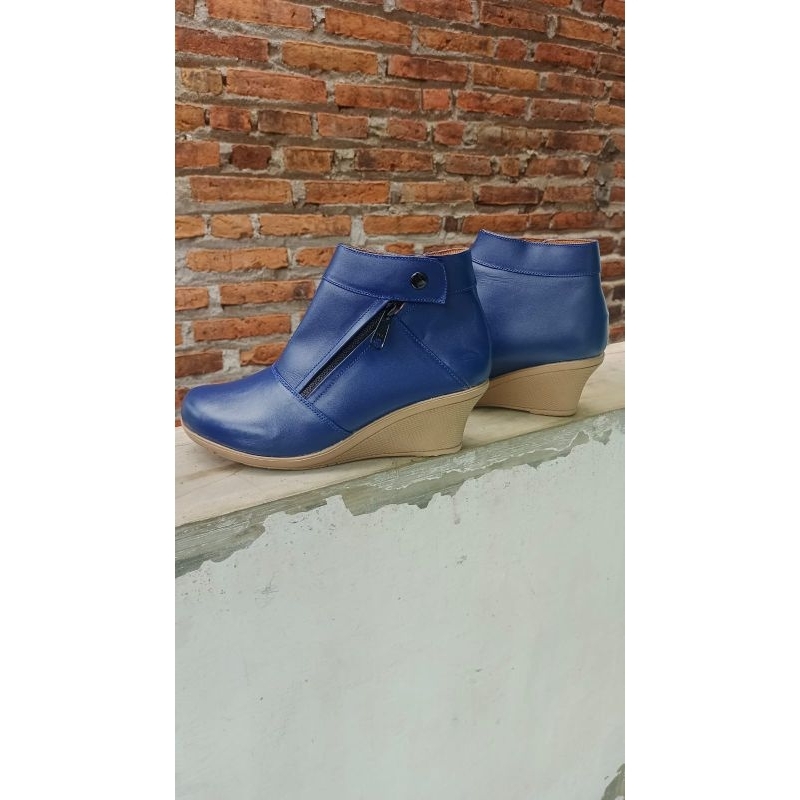 XAVIERE NARA WEDGES BOOT 100% KULIT SAPI