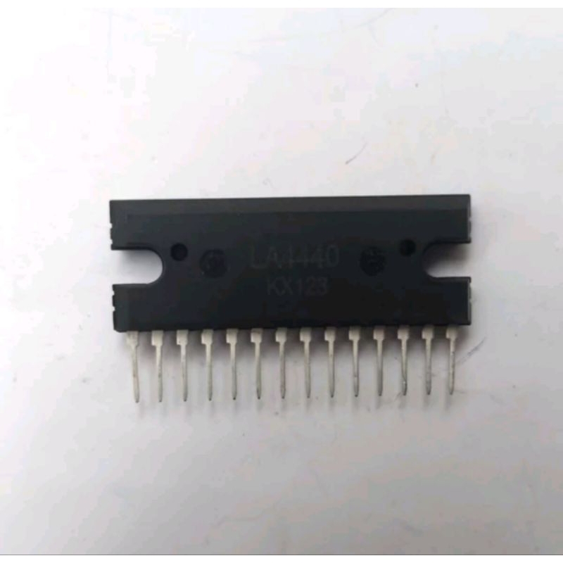 IC LA4440 LA 4440