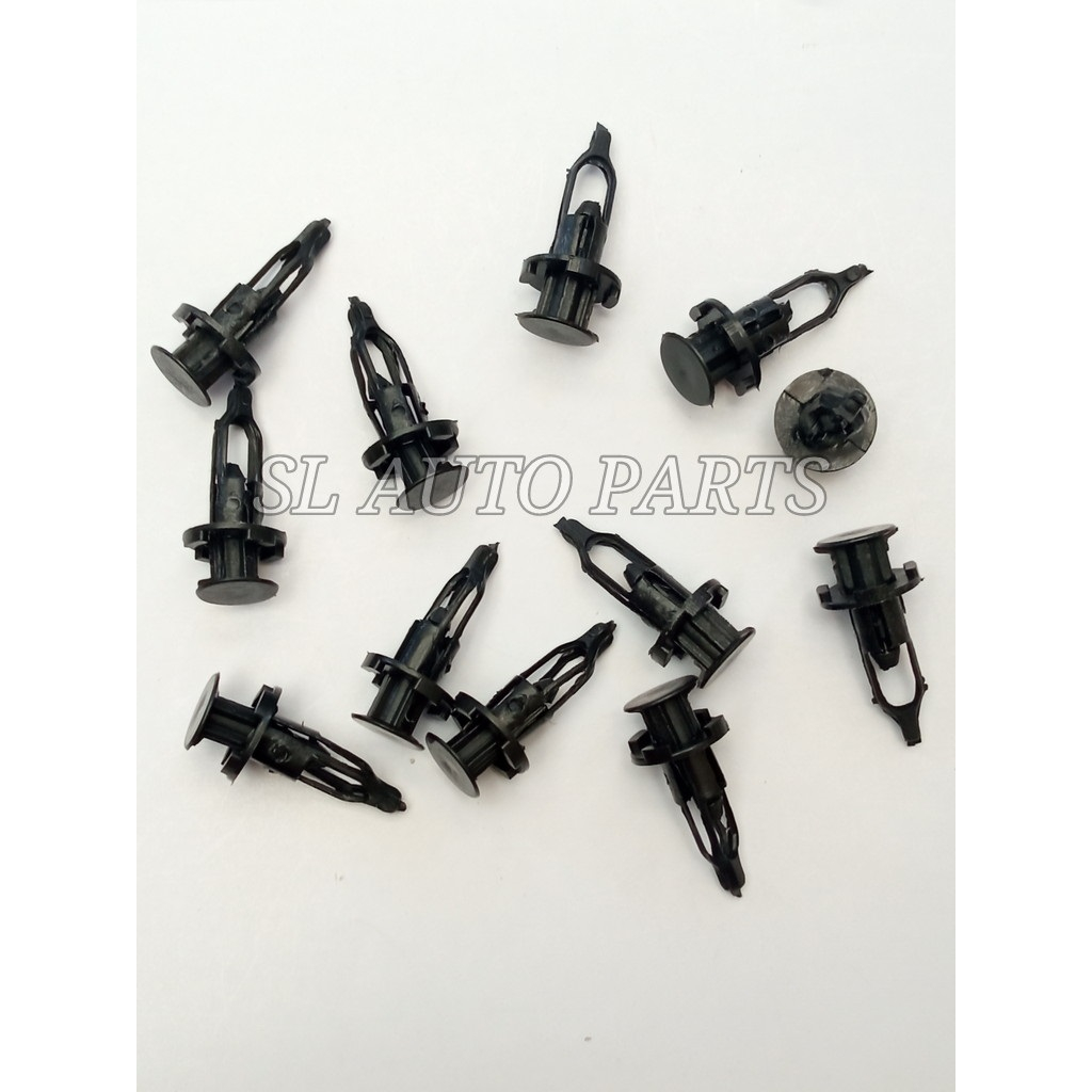 Klip Kancing Bemper Mobil Innova Altis Fortuner