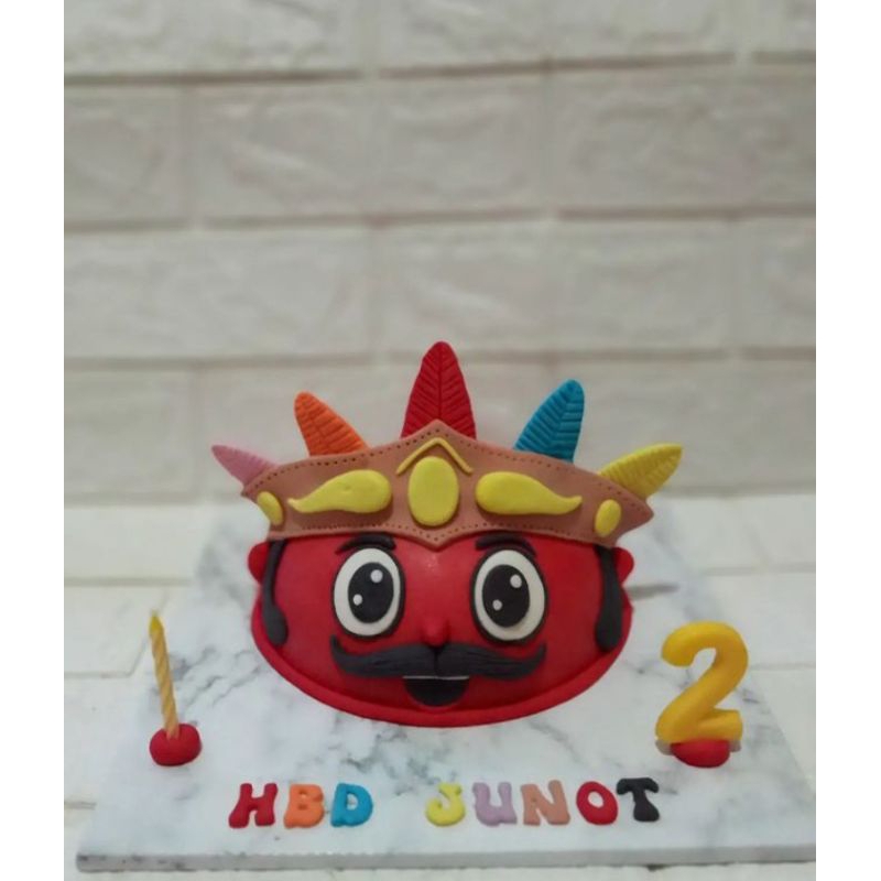 

pinata cake ondel-ondel