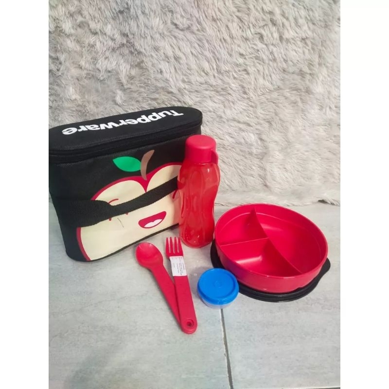 lunch box tupperware
