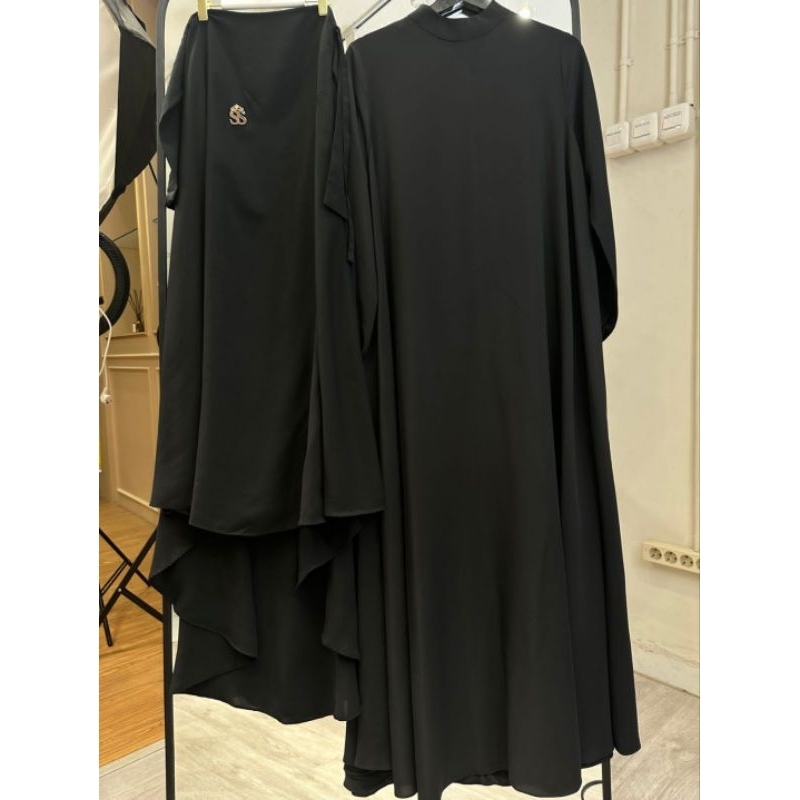 Gamis Hitam Set Hijab Cadar by Shellasaukia