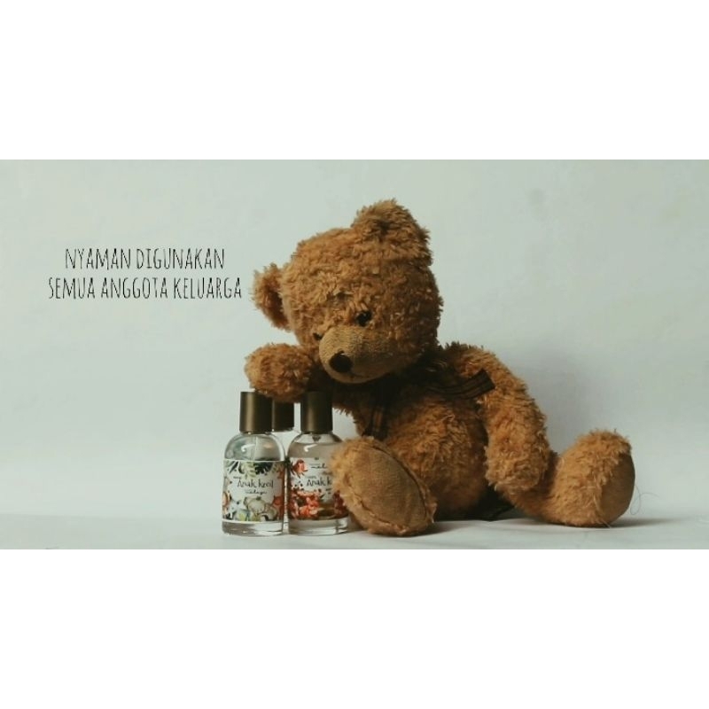 Anak Kecil malazi parfum