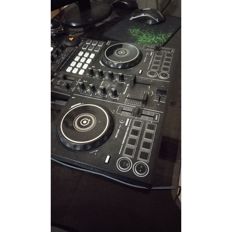alat DJ pioner