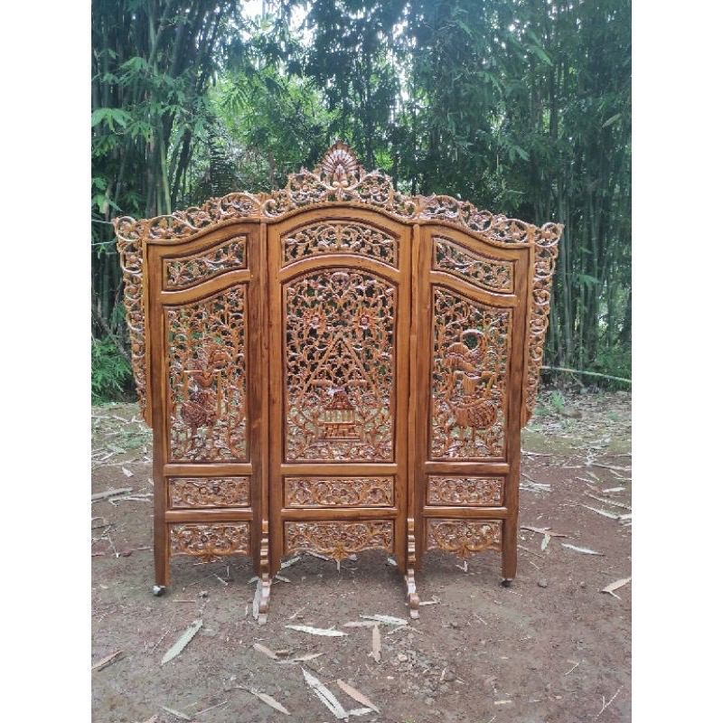 penyekat ruang kayu jati /sketsel model wayang jati jepara antik