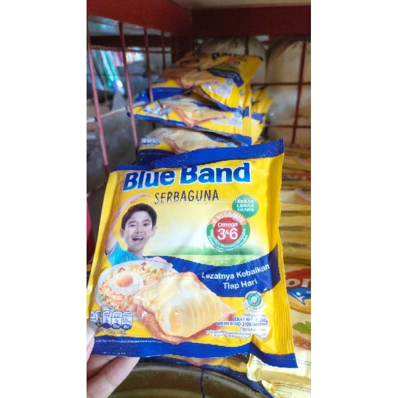 

MARGARIN BLUEBAND SASET 200GRAM