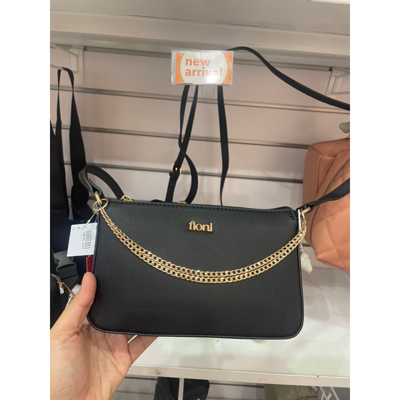 Payless Bag’s by Fioni Chain Clutch harga normal 329000