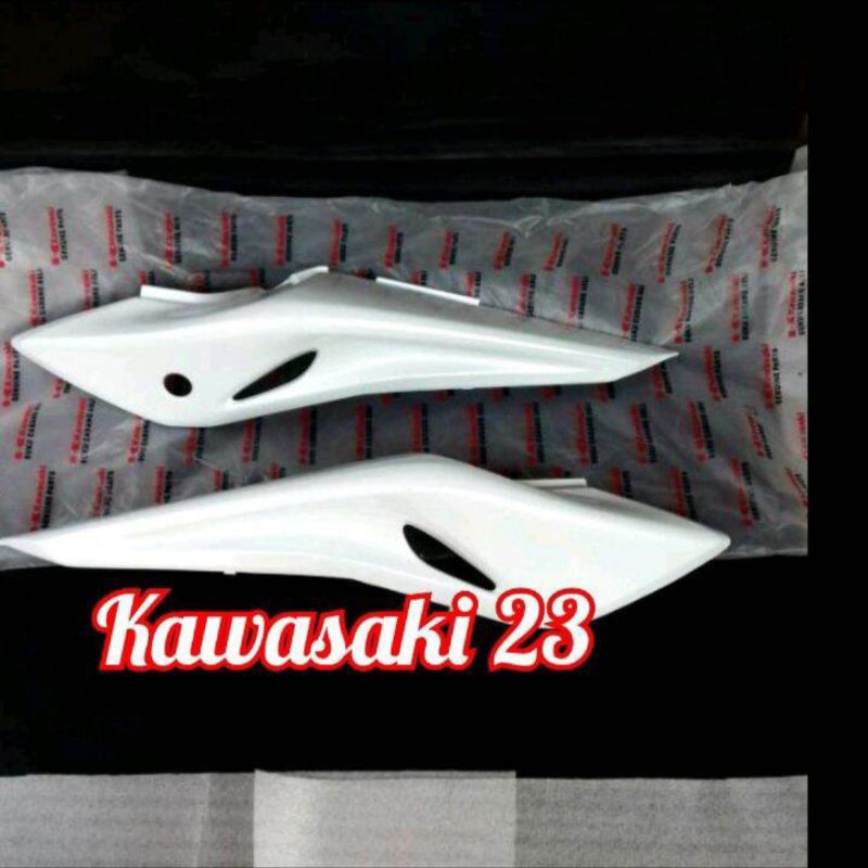 Cover body belakang ninja RR New Putih Original Kawasaki