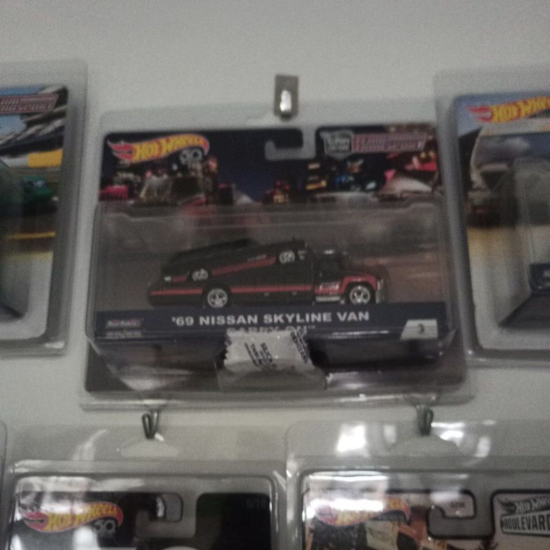 hot wheels team transport 69 Nissan skyline van