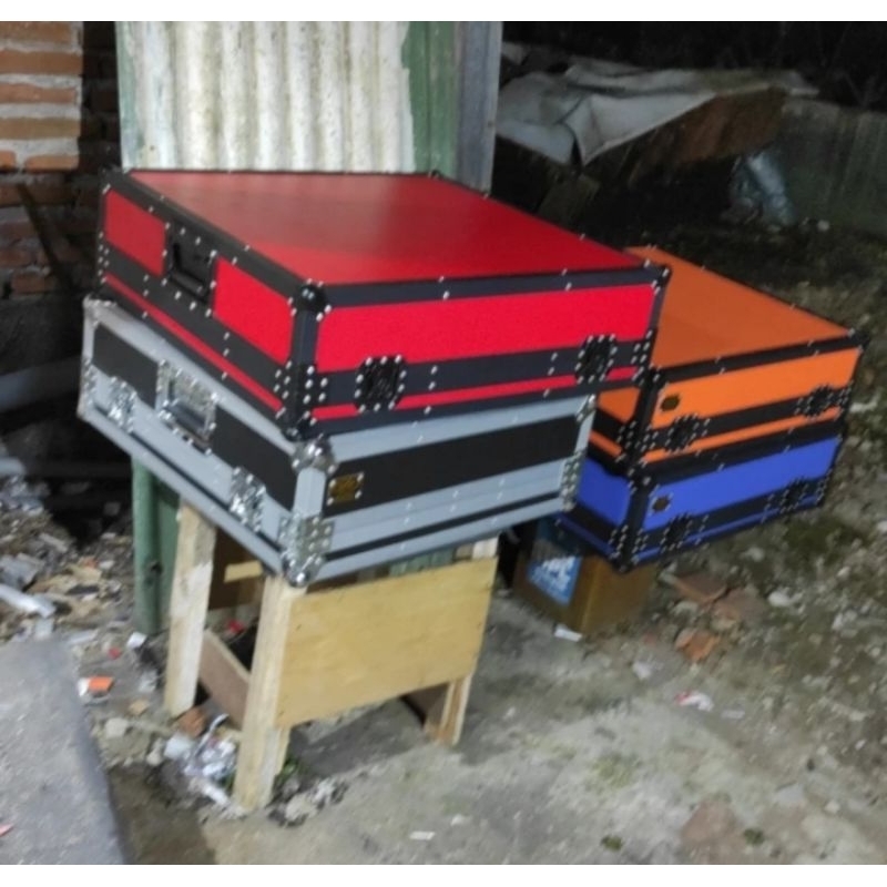 Hardcase mixer GT LAB 16 PART HITAM