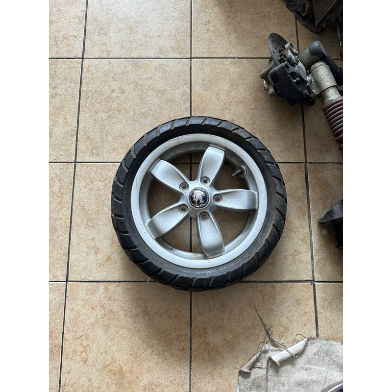 Velg Depan Vespa Primavera Ring 11
