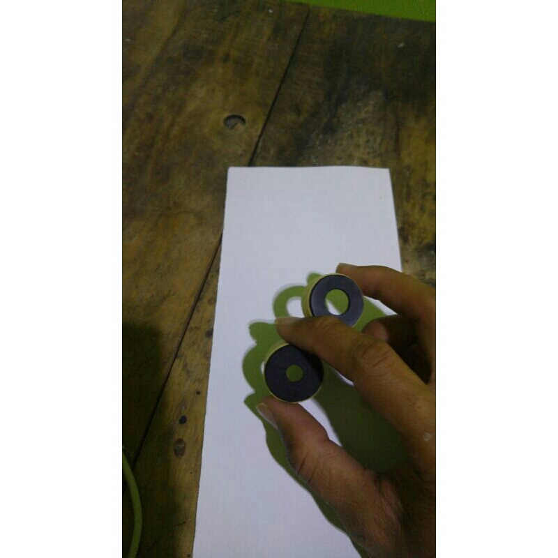 diafragma tambahan pada fokuser teleskop