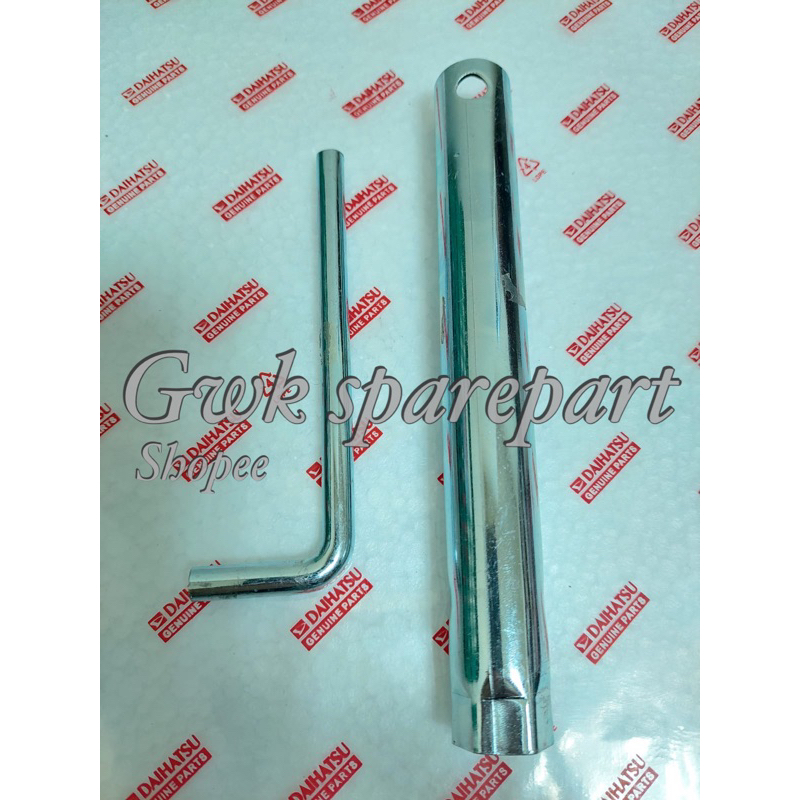 Kunci busi Daihatsu Feroza / Espass Ori