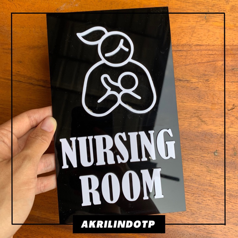 

Tulisan Nursing Room / Tulisan Dilarang Membawa Makanan dan Minuman dari Luar Akrilik Tulisan Timbul Papan Sign Petunjuk Tempat