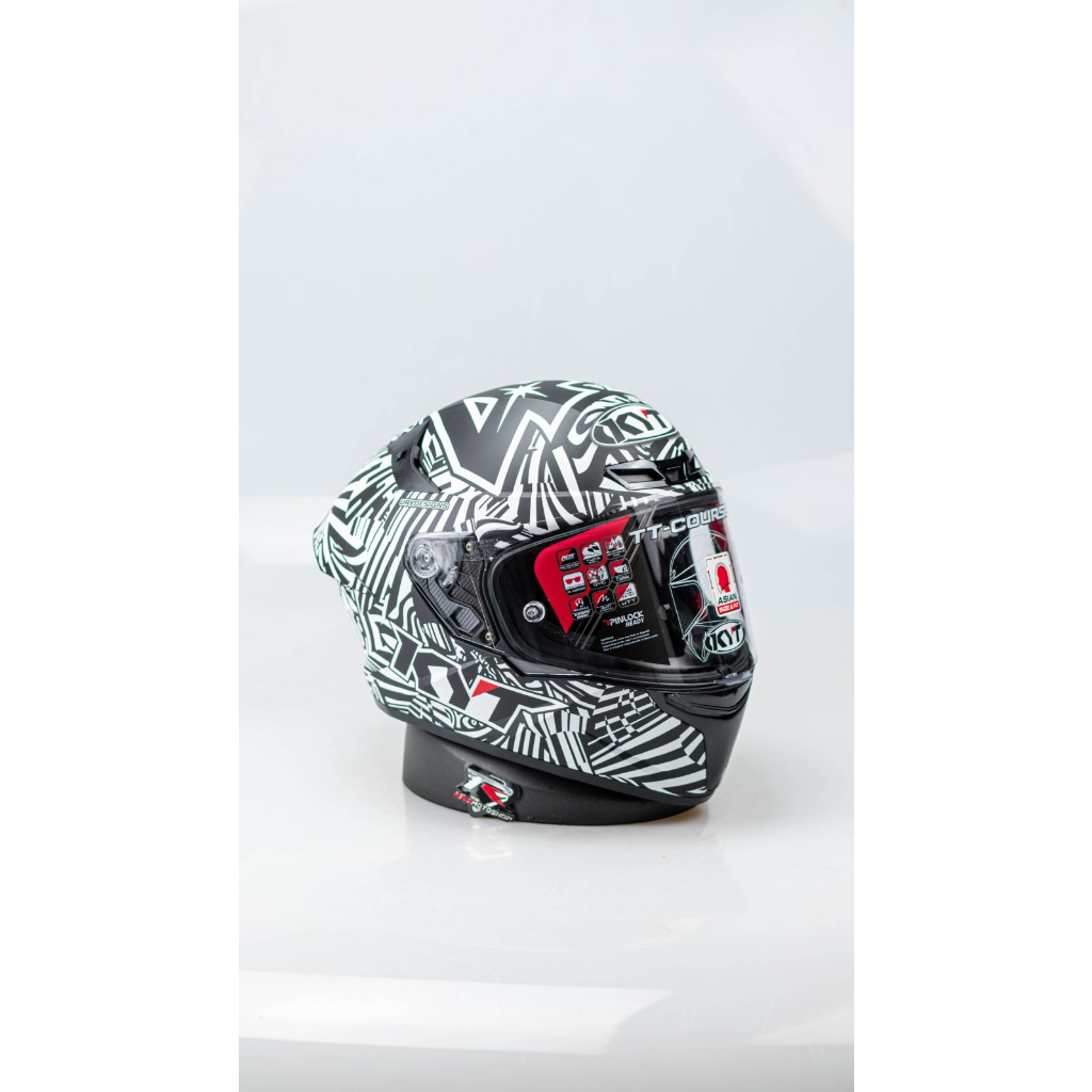 HELM KYT TT COURSE ESPARGARO WINTER TEST 20