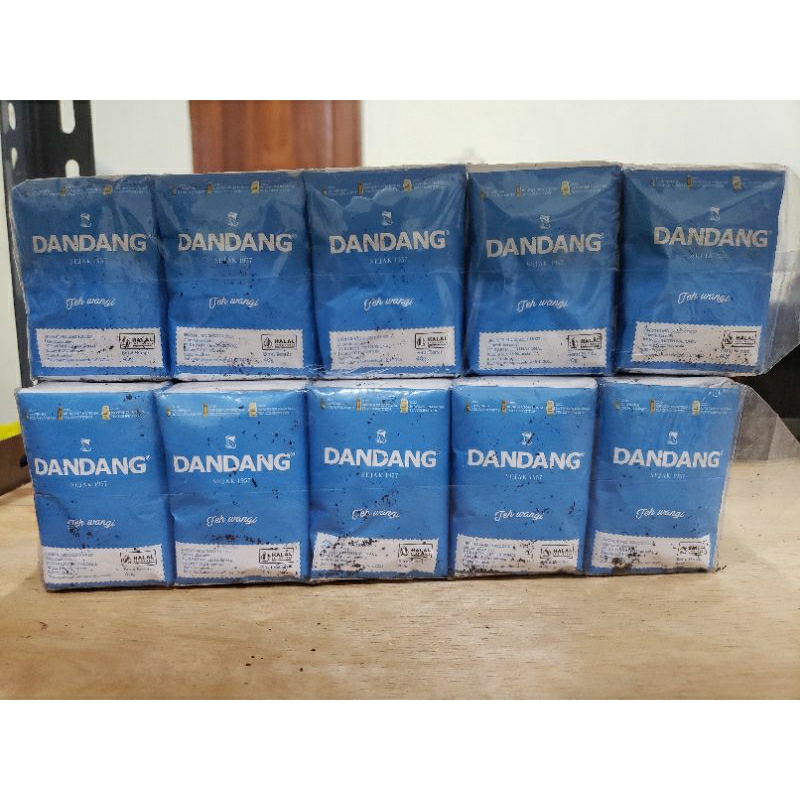 

Teh tubruk dandang biru
