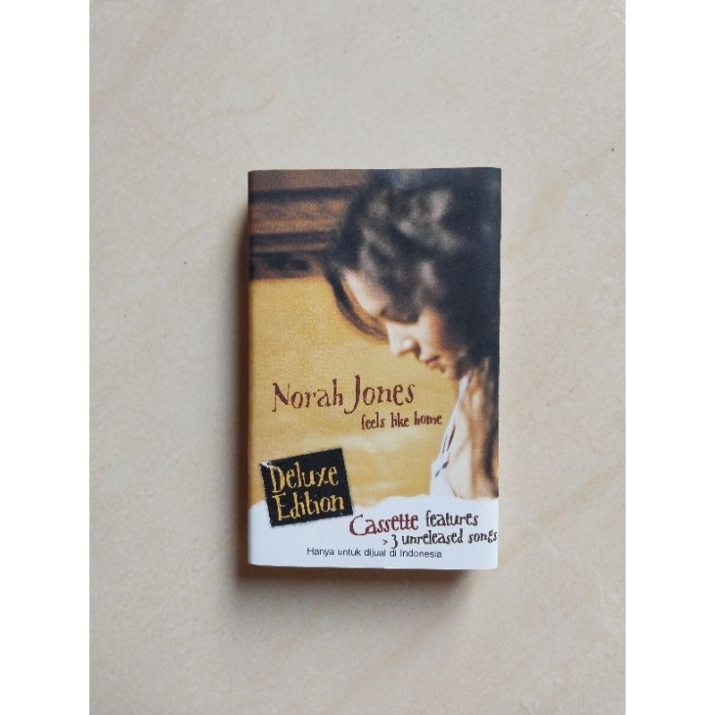 KASET NORAH JONES ALBUM FEELS LIKE HOME DELUXE EDITION