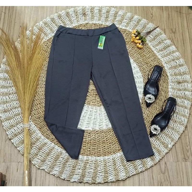 celana perempuan jumbo preloved