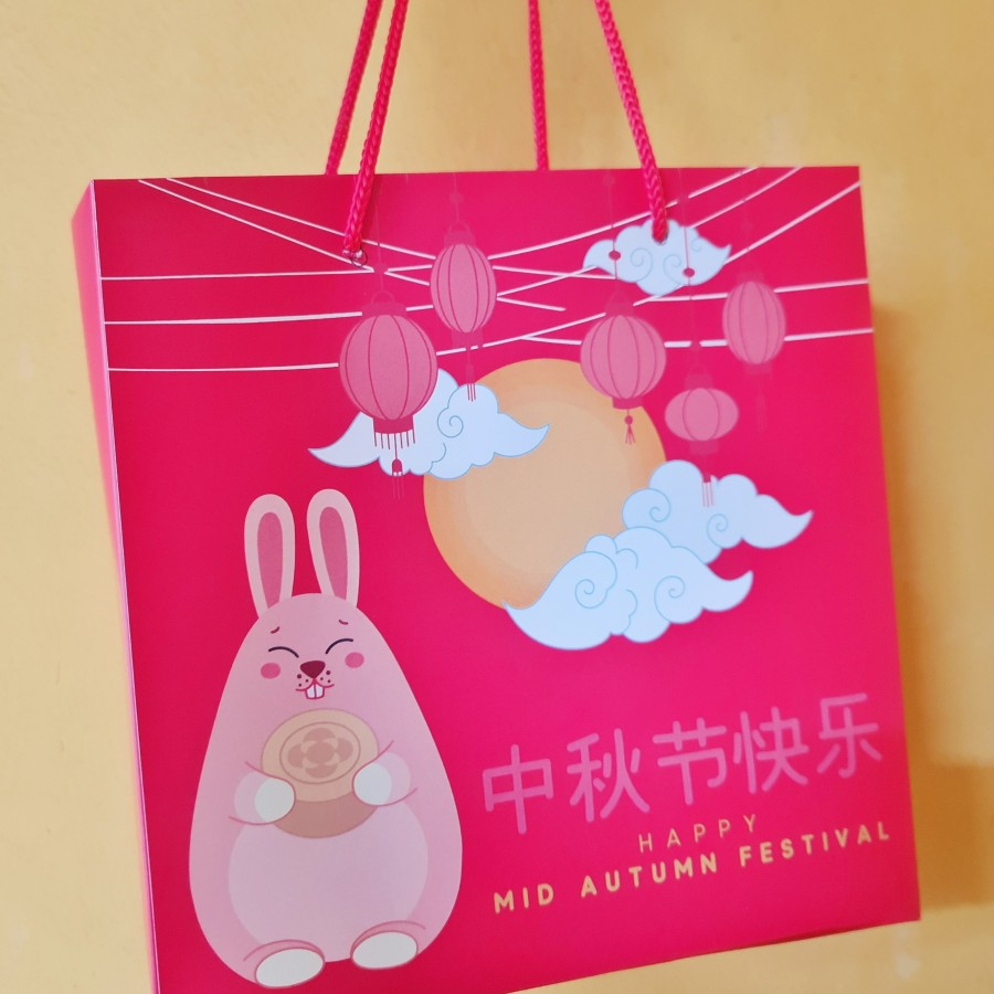 5 Pcs Paperbag Mooncake Tas Tenteng Box Kue Bulan Goodie Bag Hampers Mid Autumn Festival Size 22x22x7 cm " FAT RABBIT "