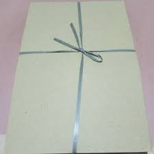 

[100 LEMBAR] Karton Yellow Board no 160 ukuran F4 (Untuk Alas Nota) | per pak isi 100 lembar