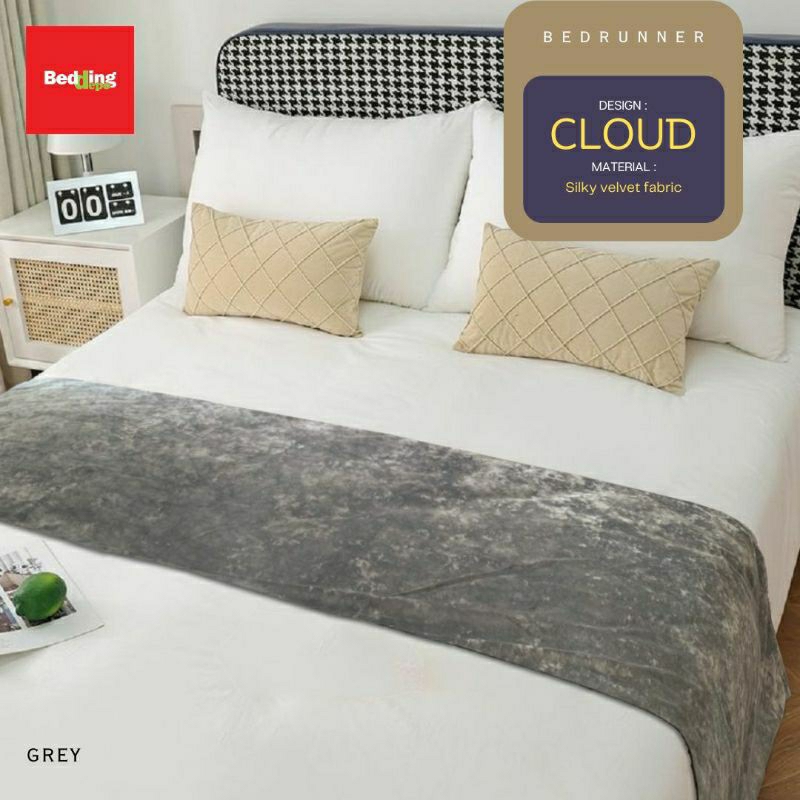 Bedding Depo - Bed Runner Hotel Motif Cloud