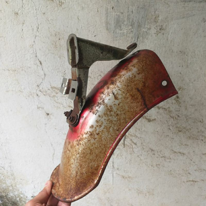 pangkon lampu stoplamp suzuki fr 80 breket stoplamp suzuki fr 80