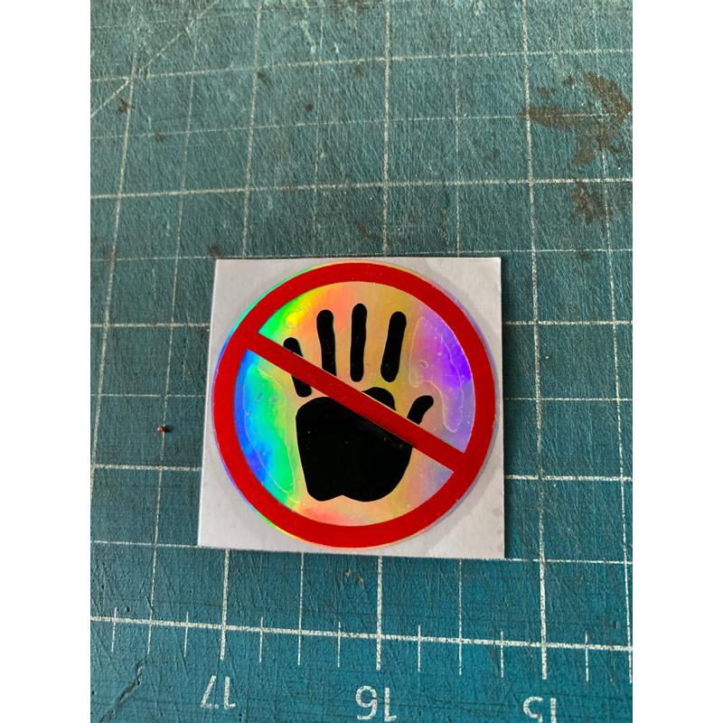 

STICKER DILARANG TANGAN HOLOGRAM