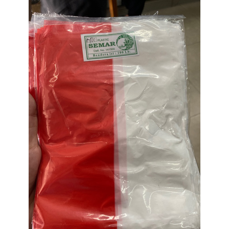 

Bendera plastik per pak cap SEMAR