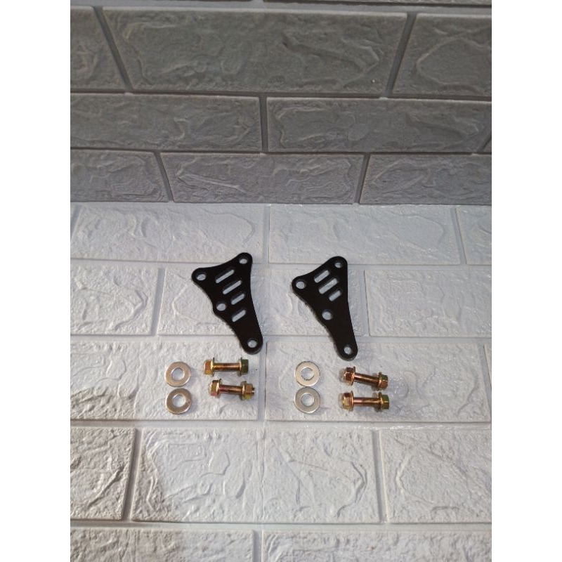 Braket CB/CBR150 kaliper 4p ktc/brembo