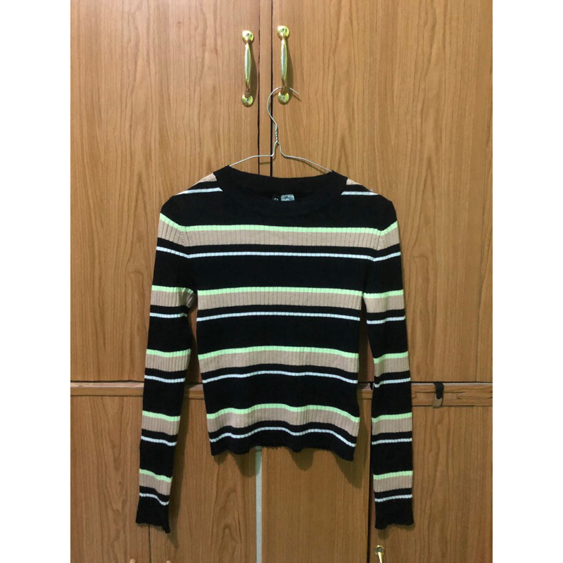 Preloved knit Hnm