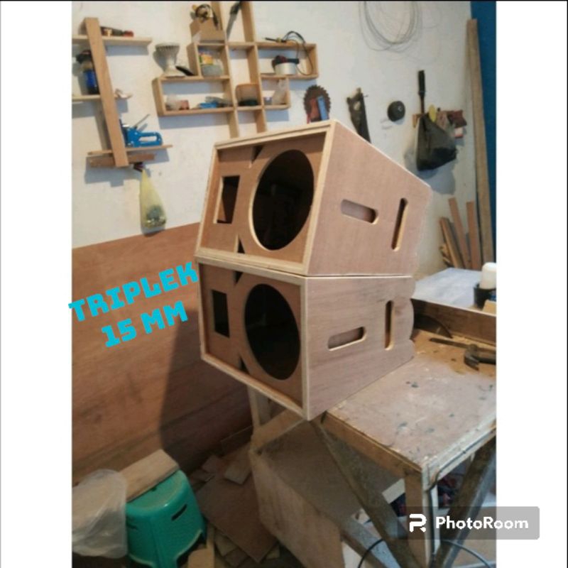 BOX SPEAKER LINE ARRAY SINGLE 10 INCH TEBAL TRIPLEK 15 MM