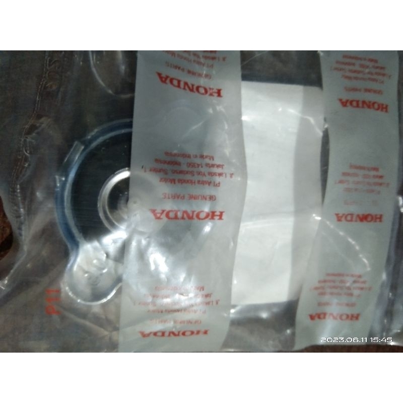 tutup air radiator vario