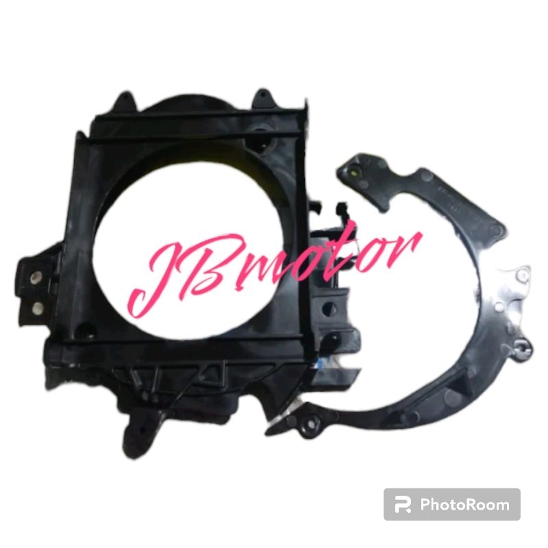 Dudukan radiator VARIO 125 150 LED 2015-2017