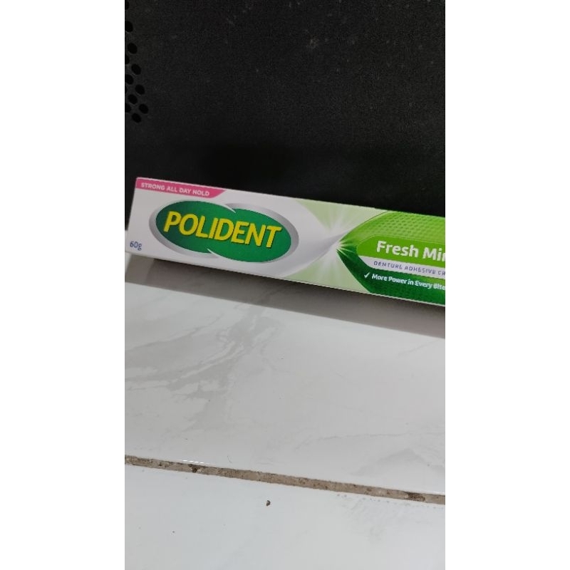 Polident 60gr/Lem gigi palsu