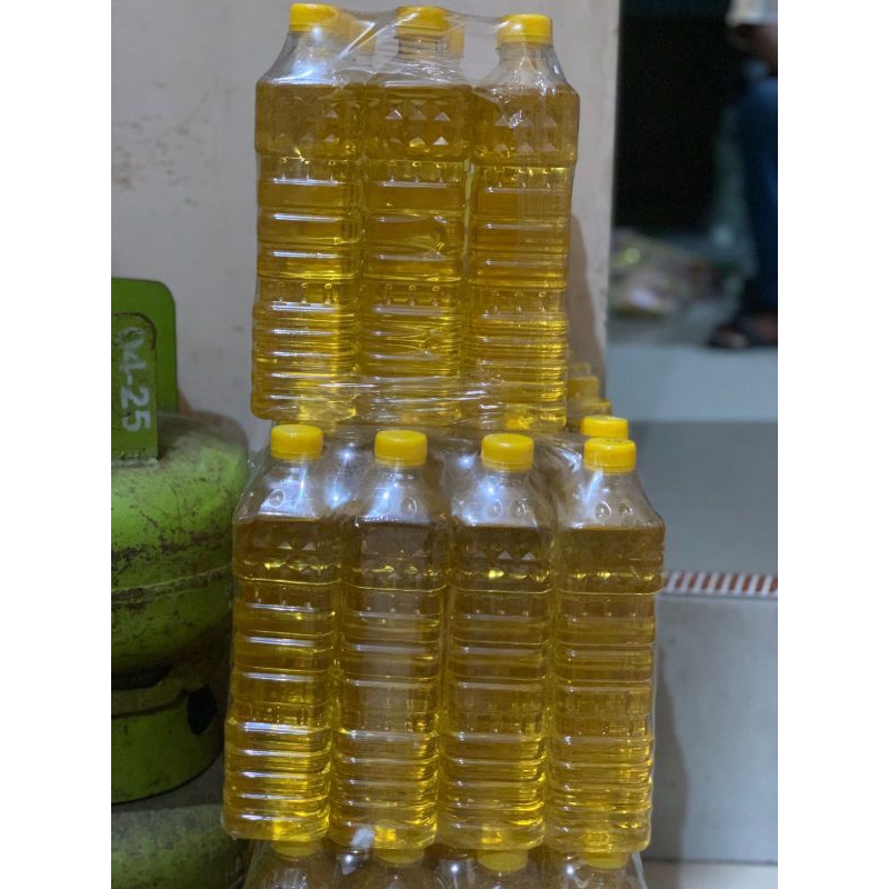 

minyak goreng 900 ml