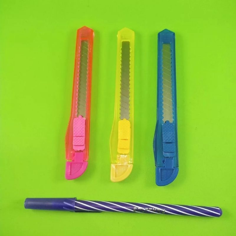 

Cutter Kecil / Kater Kecil Bening / Cutter Kecil Tajam Ekonomis