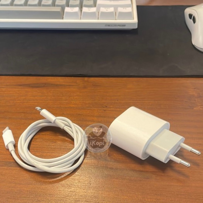 Charger Adaptor sepaket kabel type C to lightning iPhone fast charging 20w 20 watt 18w 18 watt 14 PR