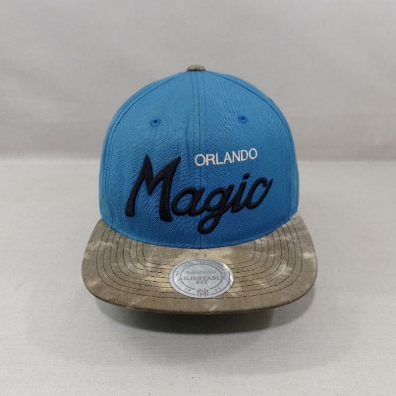 Topi Flat Brim Mitchell & Ness x NBA Orlando Magic Second Original