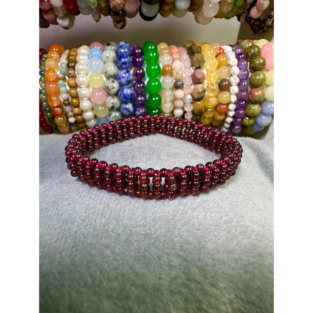 Red Garnet Uket Mewah Asli Natural