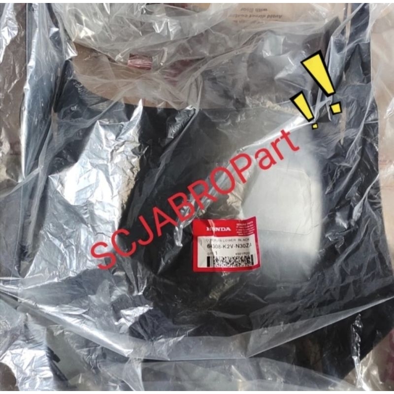 64308 K2V N30ZA.COVER FRONT LOWER..NEW HONDA VARIO 125 K2V....ORI AHM