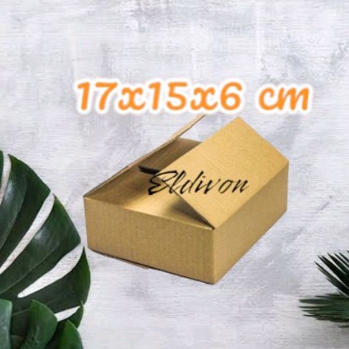 

Kardus packing 17x15x6 cm siap pakai daur ulang | souvenir | luar polos