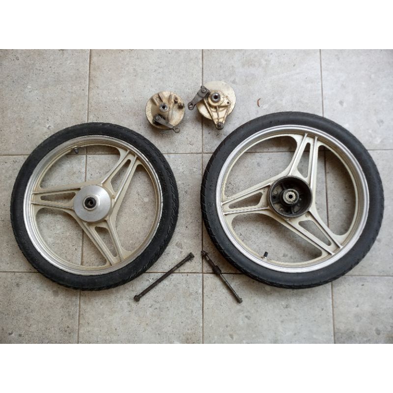 Velg jialing fullset bisa untuk astrea grand
