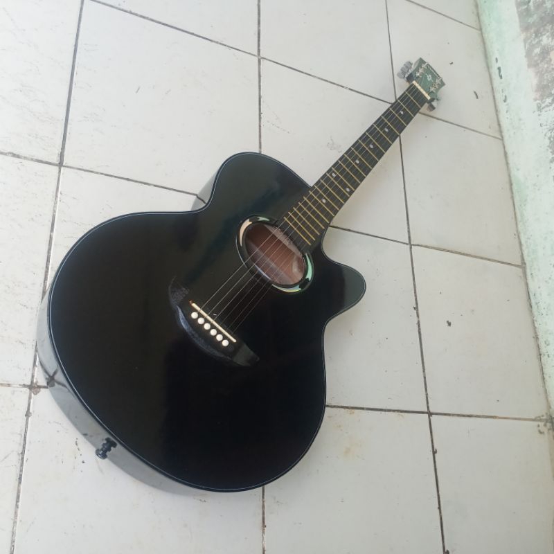 GITAR APX500Ii yamaha custom string