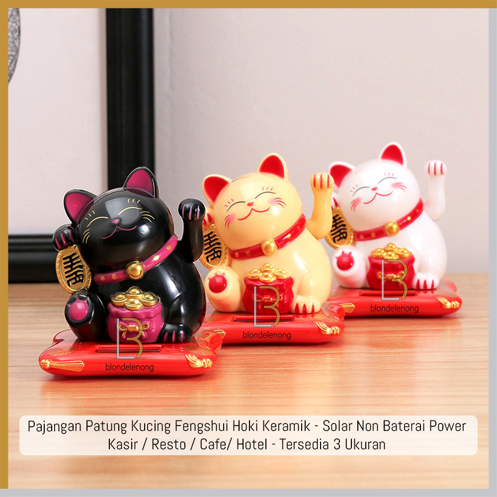 Patung Pajangan Kucing Hoki Maneki Neko Boneka Hiasan Mainan Hokky Hoky Lucky Fortune Cat Fengshui Feng Shui Fengsui Rejeki Rezeki Keberuntungan Tangan Goyang Gerak Bergerak Keramik China Cina Jepang Mobil Solar Baterai Batrei Batre Mini Kecil Besar Jumbo