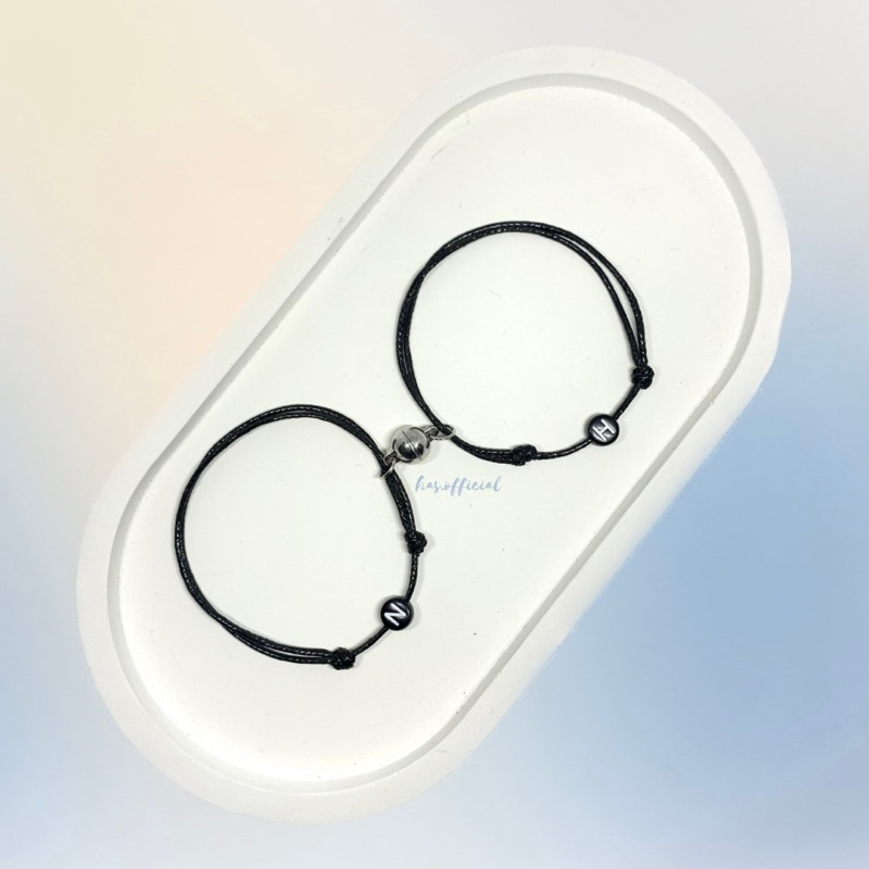 Gelang magnet huruf bulat / Gelang couple