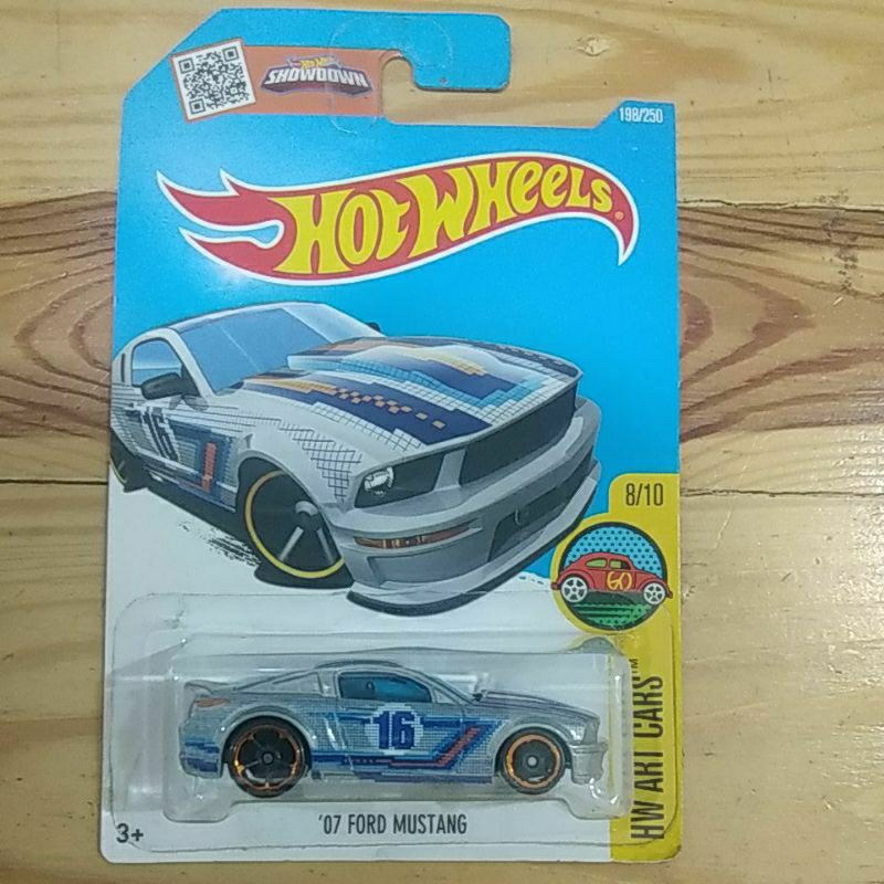 Hotwheels '07 FORD Mustang