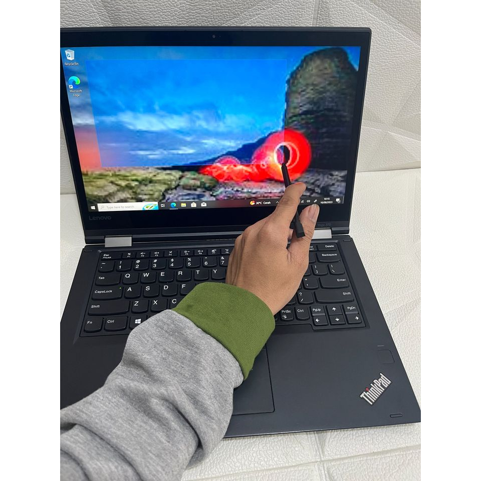 LENOVO THINKPAD YOGA 370 8/256 CORE I5 GEN  7