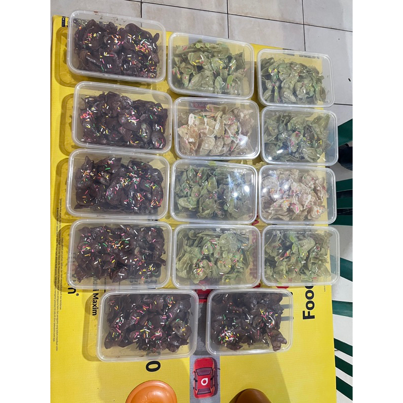 

Snack/Cemilan ABUWARA ( Keripik Pisang / Ubi Lumer ) FIRST HAND