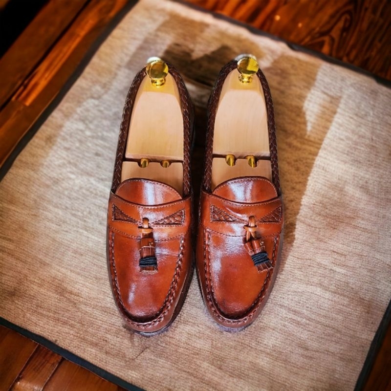 Allen Edmonds tassel loafer USA